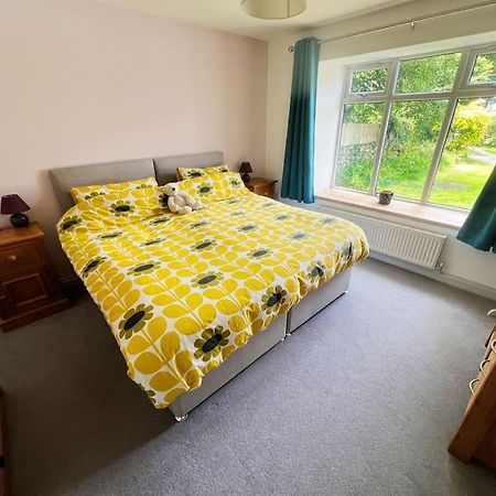 Self-Contained Ensuite Double Or Twin Bedroom In Pentir Bangor  Ngoại thất bức ảnh